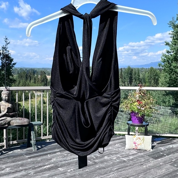 Guess Black Satin Halter top - Picture 2 of 2